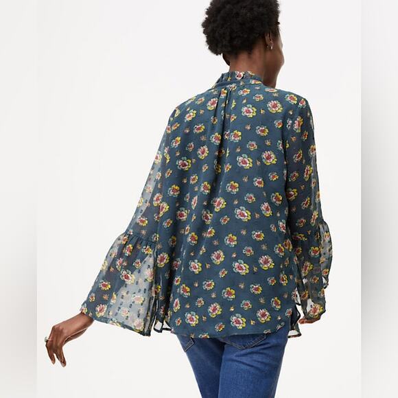 LOFT Bell Sleeve Blouse with Mandarin Collar Floral Print Chiffon XSP to Small - Picture 2 of 12